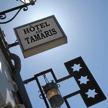 Aux Tamaris - Vue Hotel